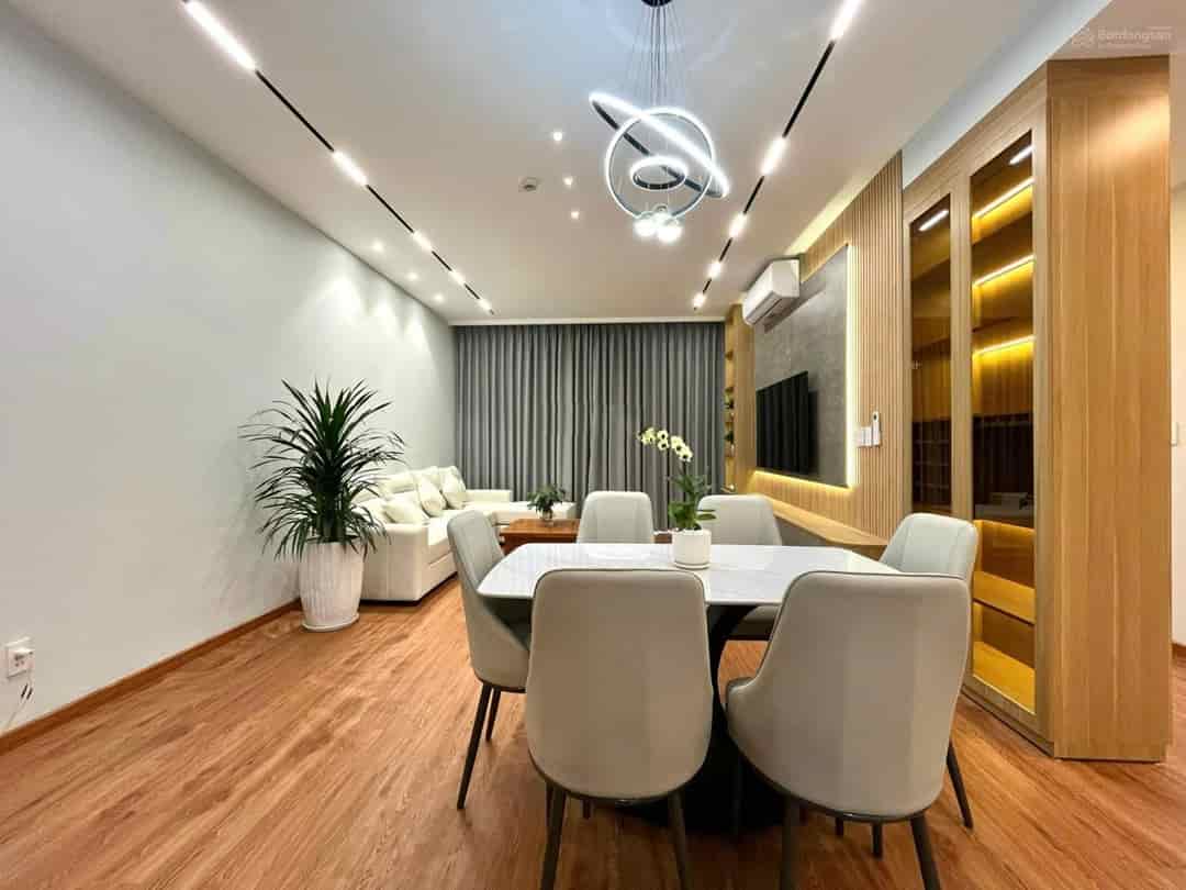 Cắt lỗ bán căn hộ 75m2 giá 2 tỷ 188 SaiGon South Residences  (2PN 2WC)