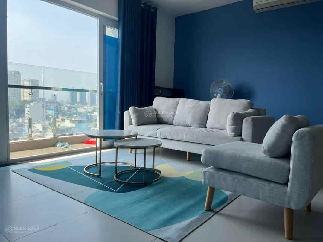 Hàng ngộp giá hời view đa chiều căn hộ 70m2, giá 1 tỷ 588, B2 Trường Sa, 2PN full nội thất