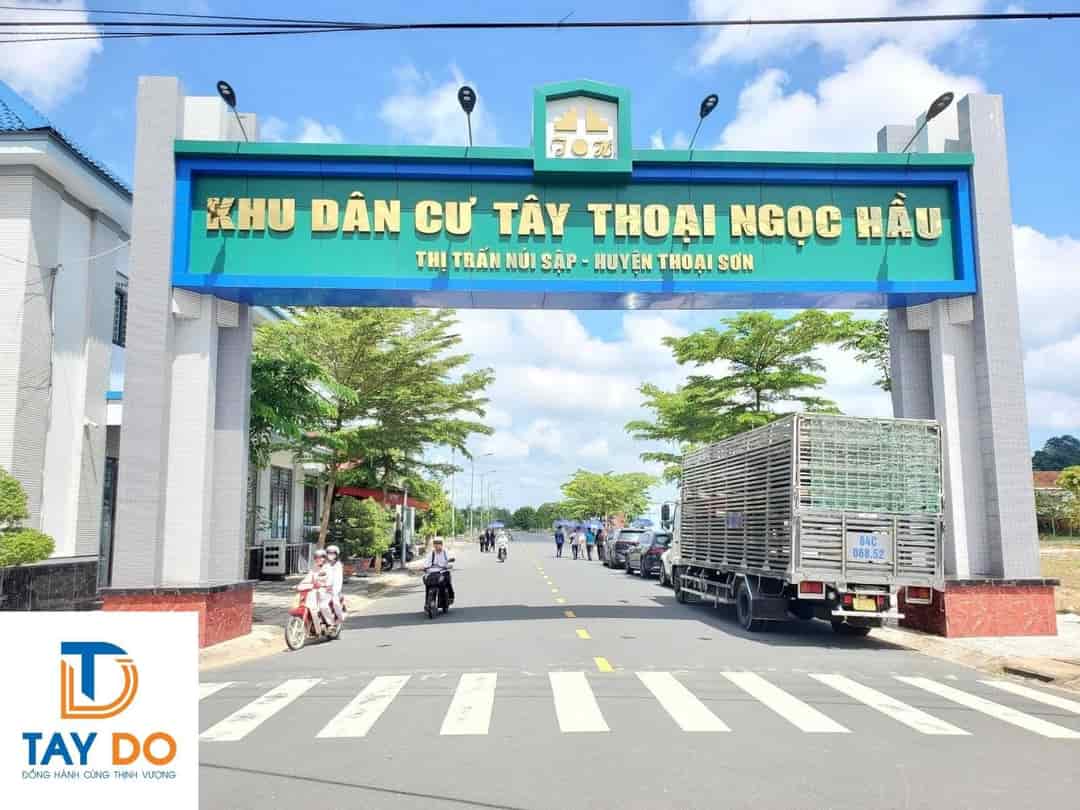 Bán nền thổ cư 100m2 cạnh trường tiểu học