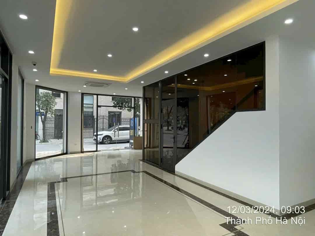 Bán nhà mặt phố Tố Hữu, siêu phẩm showroom/văn phòng dt 107m2 7t giá 46.7 tỷ