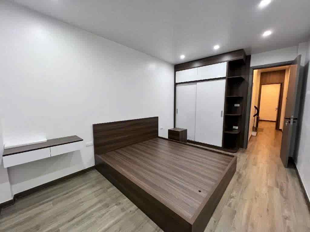 Nhà Tây Hồ thoáng trước sau, 5 tầng, 45m2