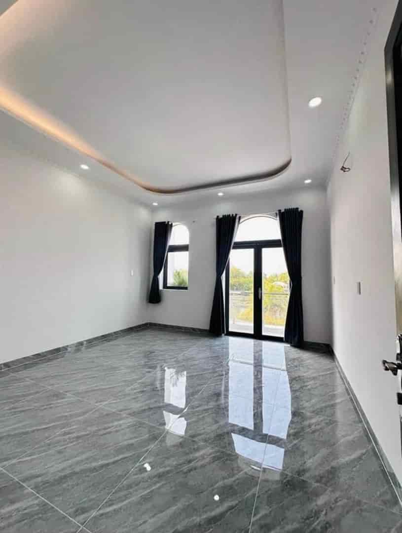 Bán nhà 1/ Lâm Văn Bềnh quận 7, 55m2, full NT, shr.