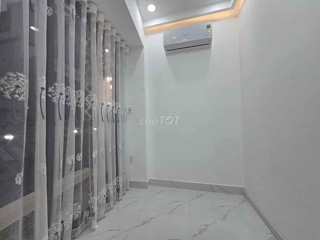 Nhà Giá Mềm Hiện Trạng Còn Mới Đường Trần Quang Diệu, Phường 14, Q.3, DT: 49,1m2.