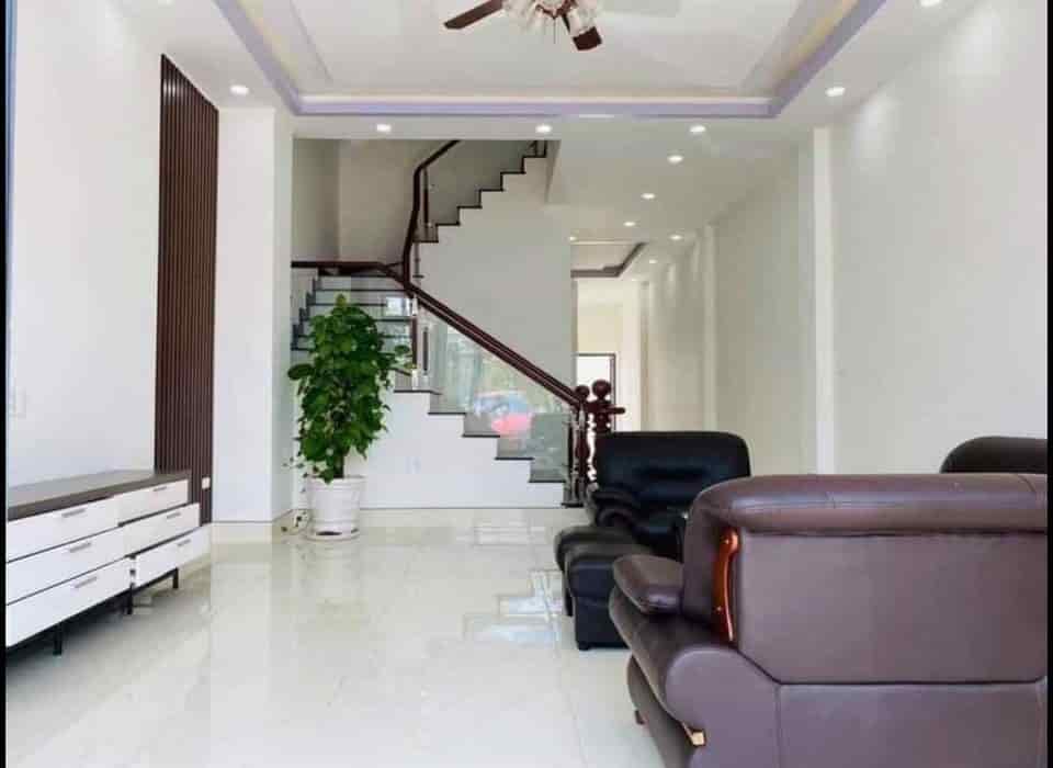 Hết Vốn bán nhà GV, 1 tỷ 490tr, 49m2, SHR