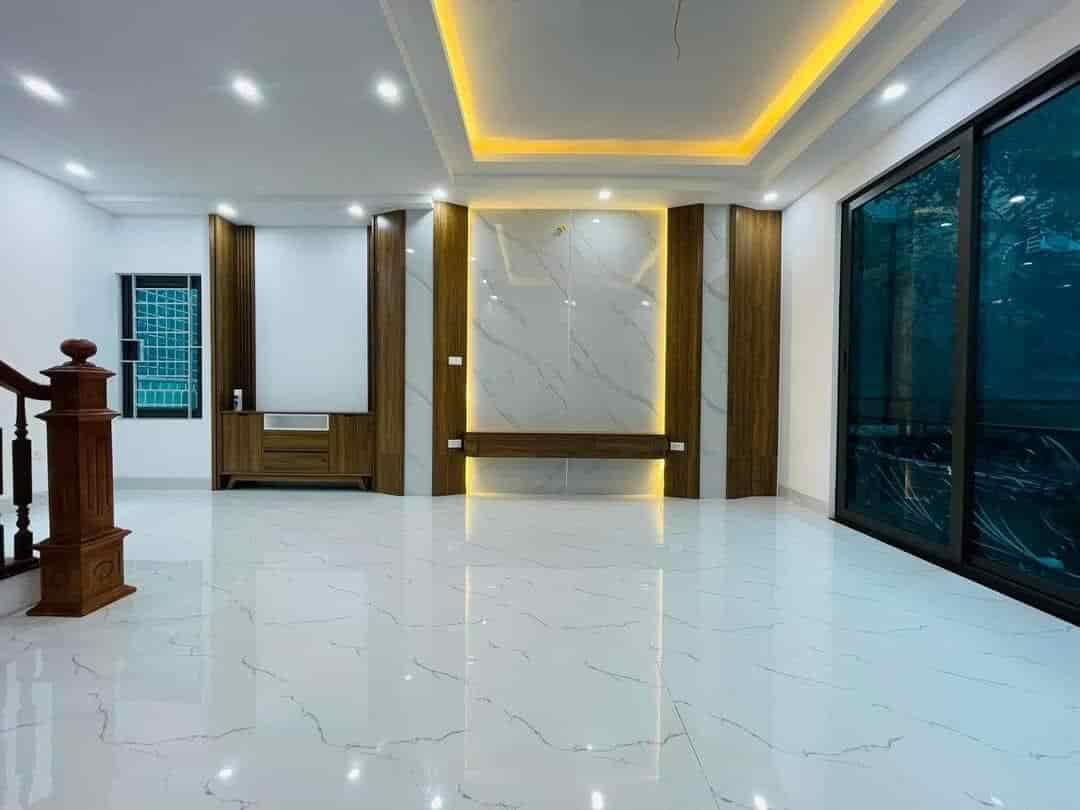 Nhà khu vip quận 10 đường Sư Vạn Hạnh giá 1 tỷ 3 triệu 53m2