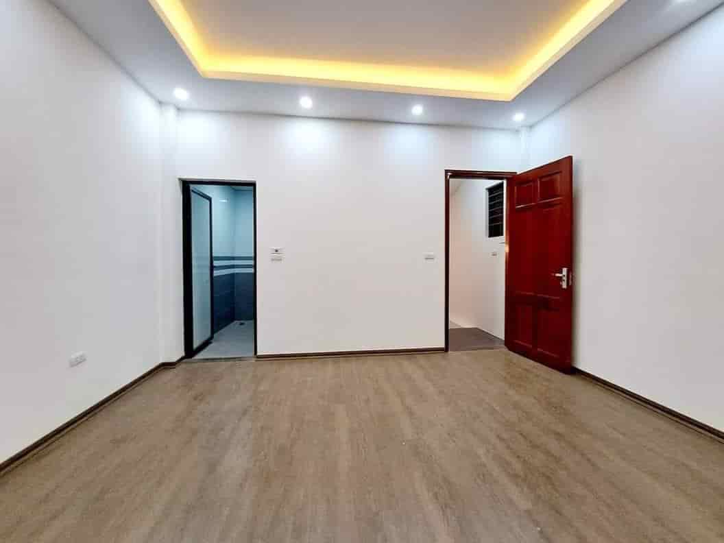 Bán nhanh nhà Đ.Hùng Vương quận 5 chỉ 1ty500tr/ 56m2 shr