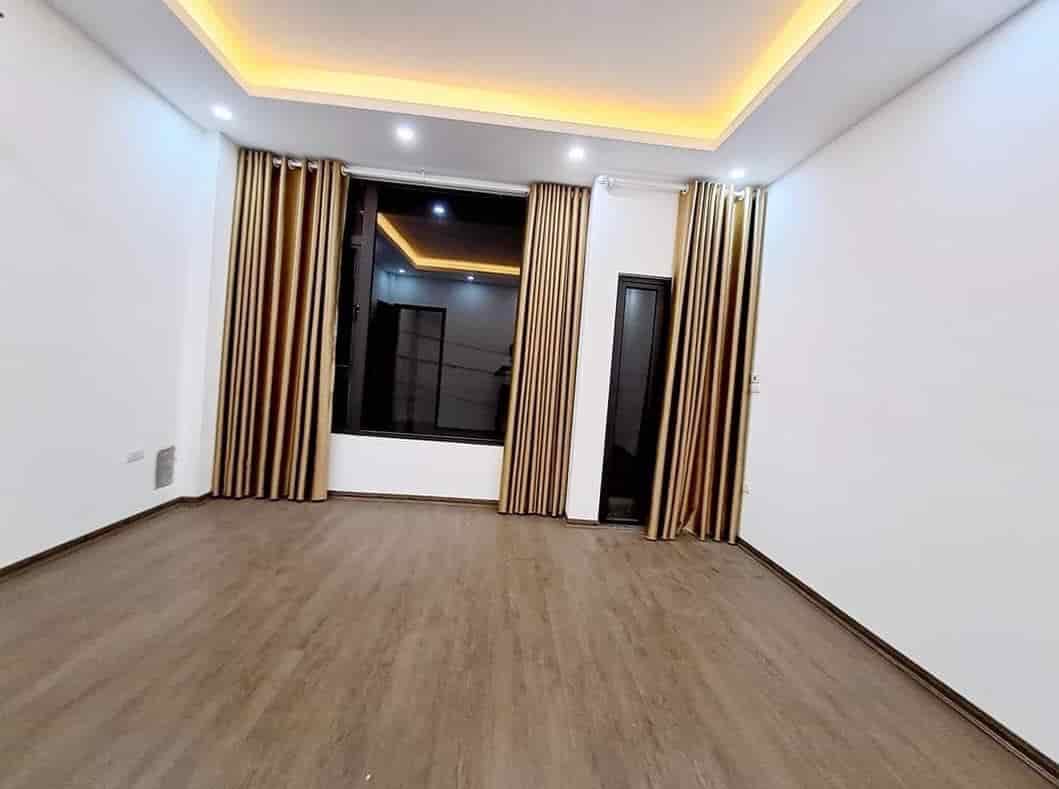 Bán nhanh nhà Đ.Hùng Vương quận 5 chỉ 1ty500tr/ 56m2 shr