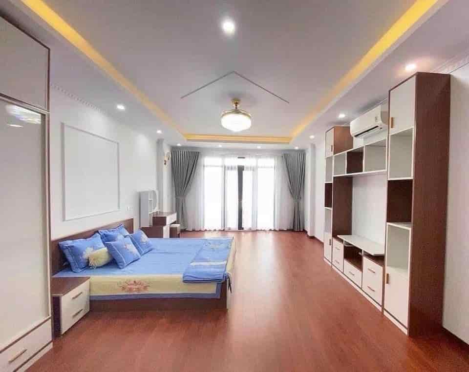 Bán nhà Nguyễn Tuyển, 98m2m 3 tầng, 4PN, HXH, hòan công