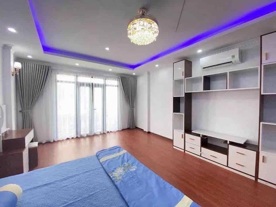 Bán nhà Nguyễn Tuyển, 98m2m 3 tầng, 4PN, HXH, hòan công