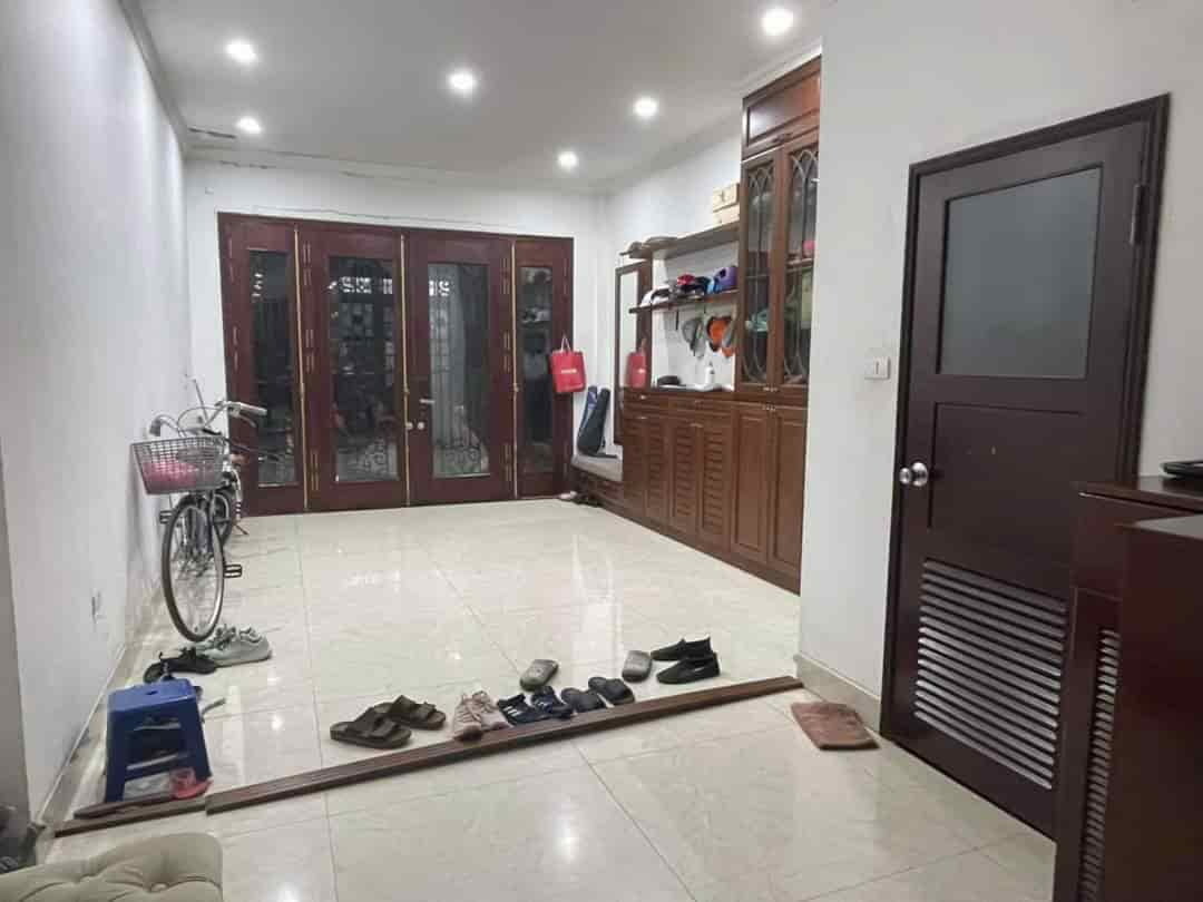 Bán nhà quần ngựa Ba Đình phân lô ô tô tránh 6 tầng thang máy, 70m 23,6 tỷ