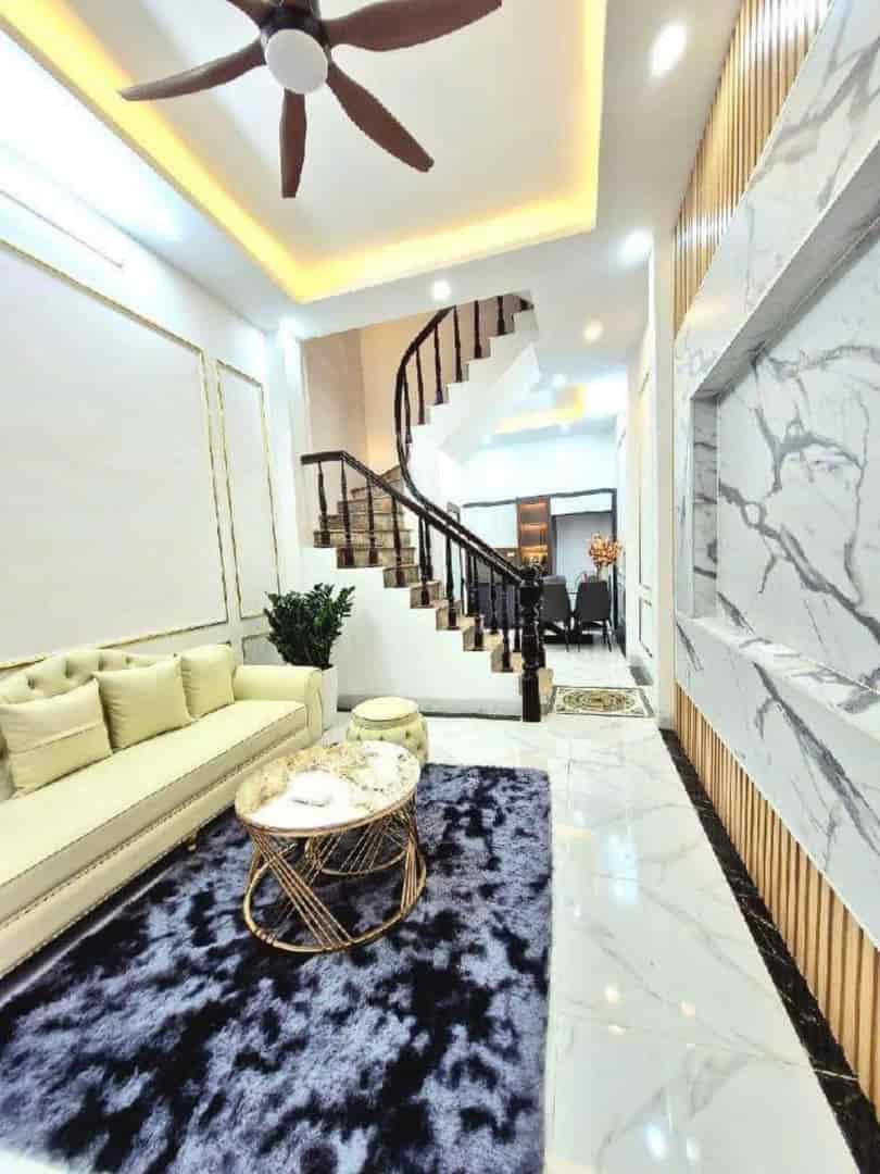 Nhà đẹp Vũ Tông Phan, Thanh Xuân, 32m2, 4 tầng, 3 ngủ, Ô tô cách 10m, hơn 5 tỷ