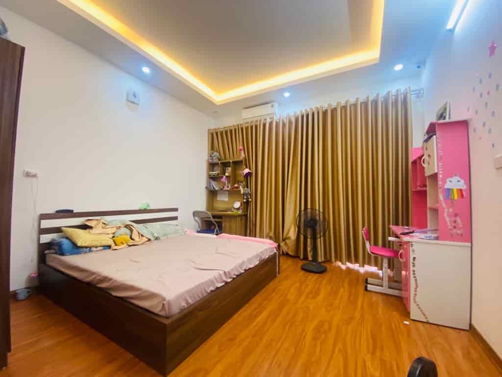 Nhà Đẹp Hoàng Văn Thái - Thanh Xuân , 48m2 x5T , Giá Hơn 7 Tỷ , Lo Góc