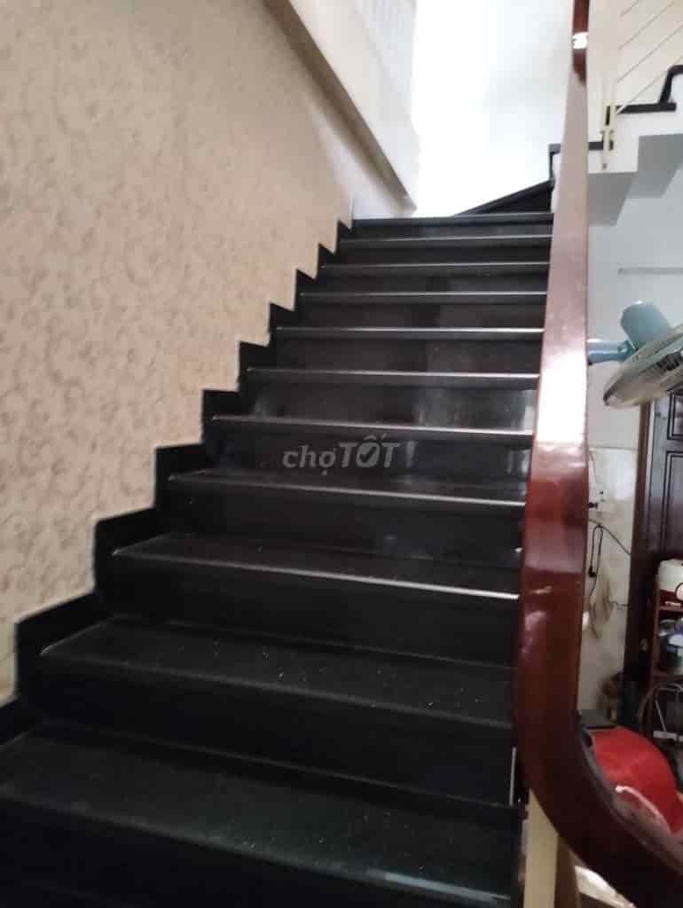 Nhà 2 tầng mt Phong Bắc 11, đường đôi 11m, q Cẩm Lệ, dt 100m2, 4 tỷ 3