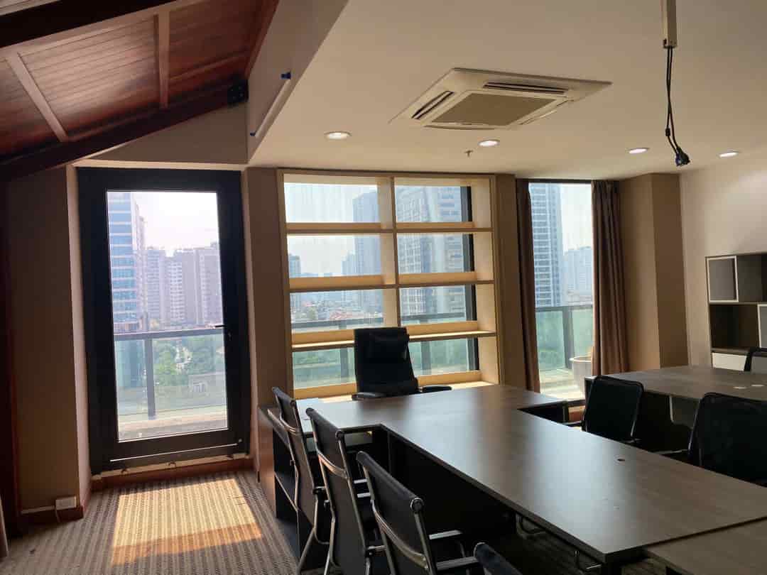 Cho thuê văn phòng 50m2 giá rẻ tại tòa nhà 27 Lê Văn Lương