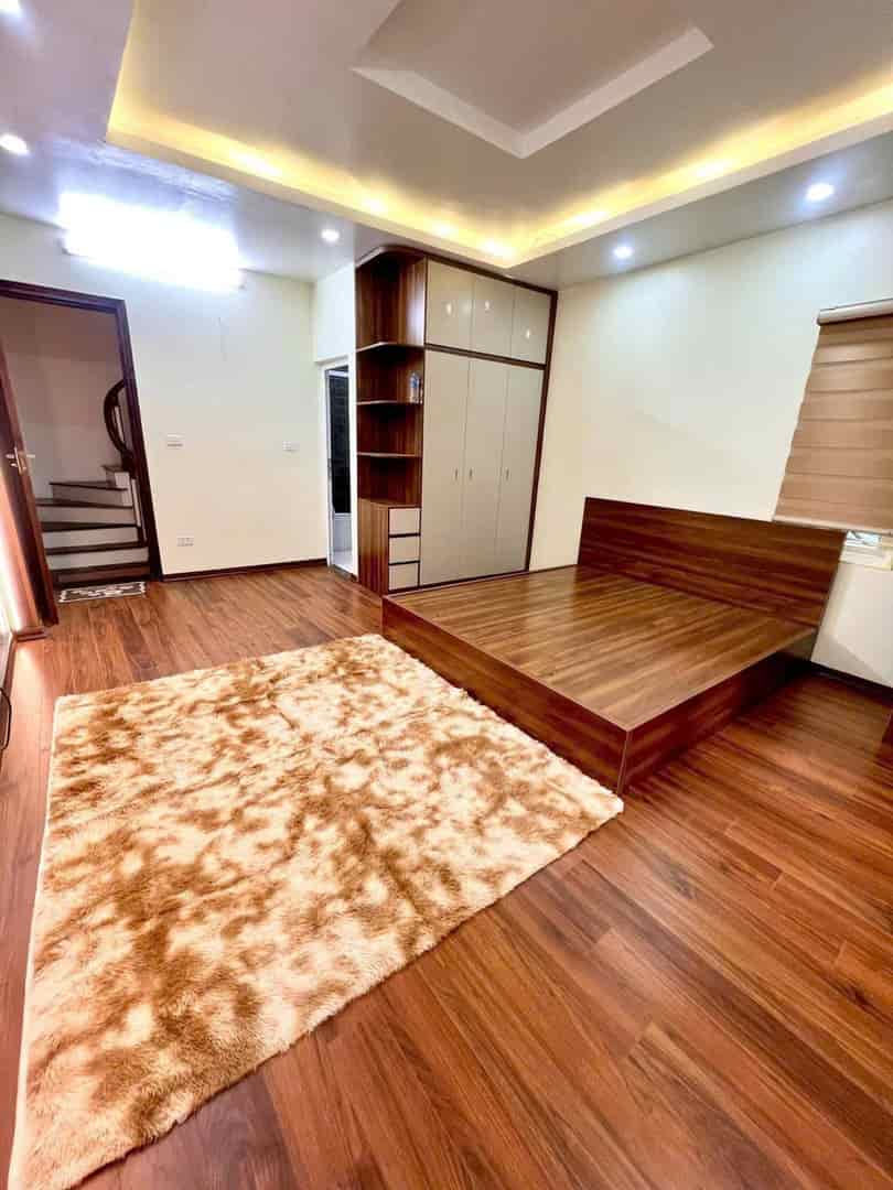 Bán nhà Lê Trọng Tấn, 35m2, 5 tầng, nhà sát cây xăng Lê Trọng Tấn Hà Đông