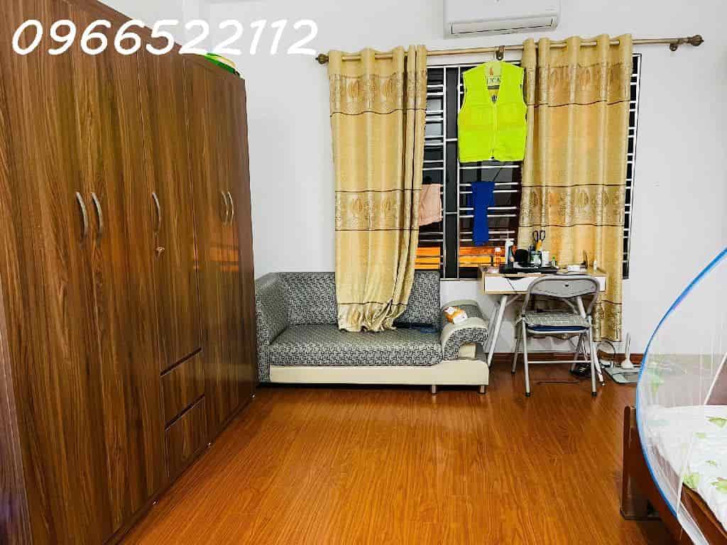 Bán Nhà Phúc Lợi - 32m², Giá 4.25 Tỷ, Gần Vinhome Riverside