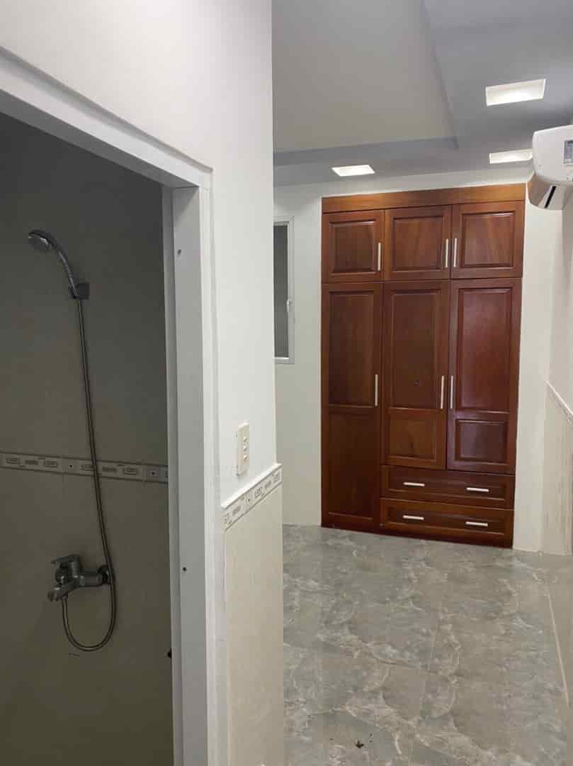 Vỡ nợ bán nhà, đường Tân Quy, quận 7, 40,5m2, 1 tỷ 550 triệu, SHR