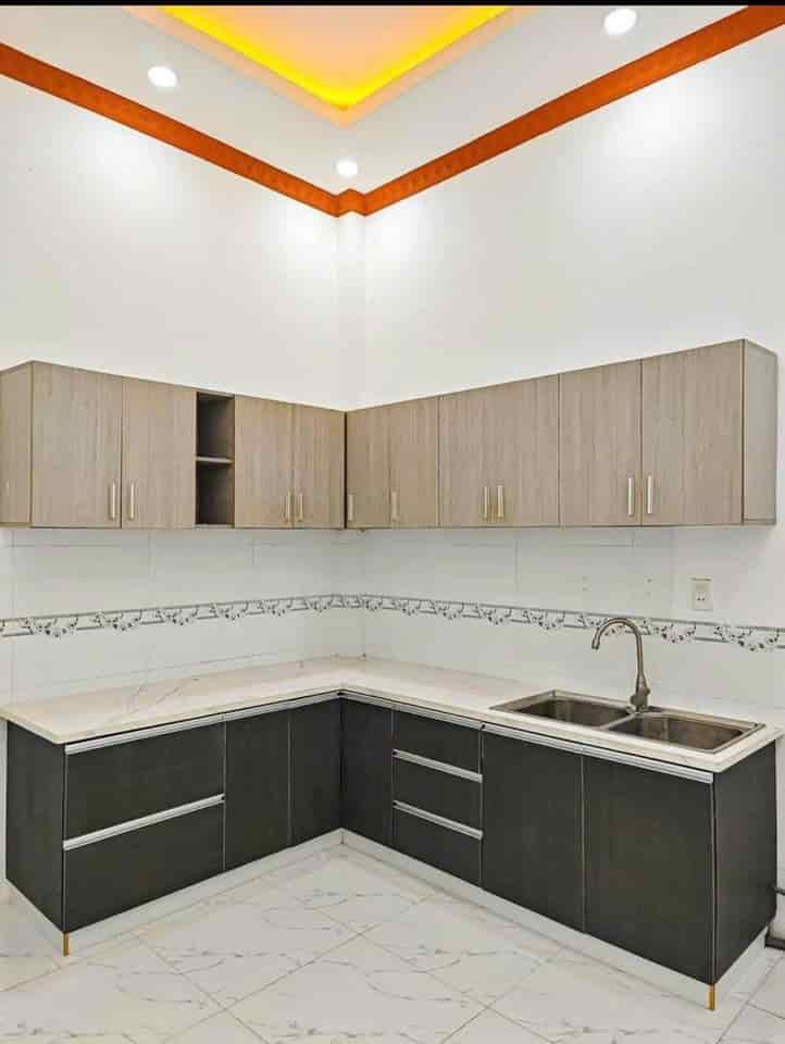 Bán nhà đường Nguyễn Khoái, phường 2, quận 4, 42m2, 1tỷ860triệu, SHR