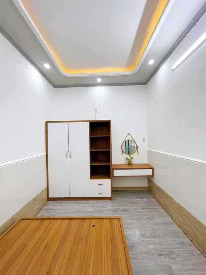 Bán nhà đường Trần Mai Ninh, phường 12, quận Tân Bình, 60m2/ 1tỷ80triệu, SHR, liên hệ Hiếu