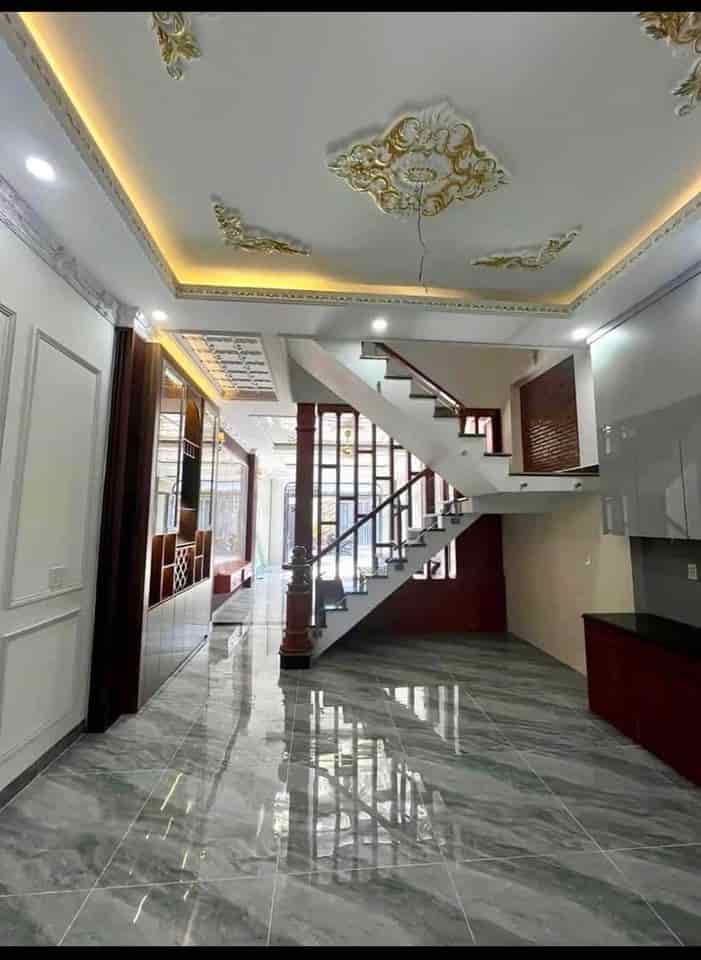 Bán nhà Đường Chu Văn An, Phường 12, Quận Bình Thạnh, TP.HCM, 40m2/ 1 tỷ 740 triệu, SHR, liên hệ Hiếu