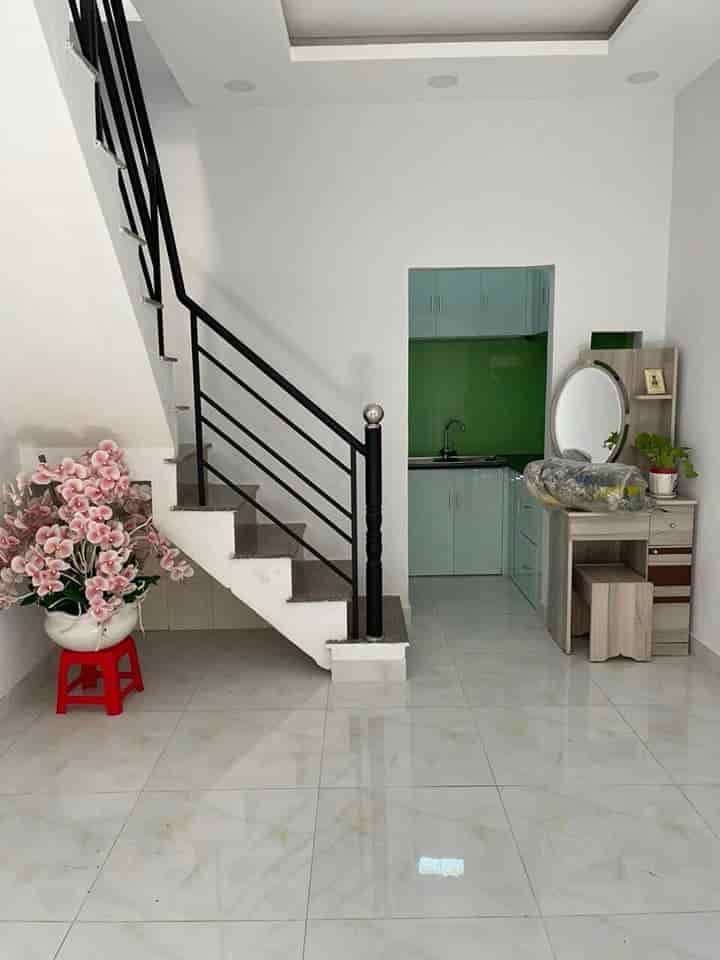 Bán nhà đường Trịnh Hoài Đức, phường 13, quận 5, TP.HCM, 60m2, 1 tỷ 500 triệu, SHR