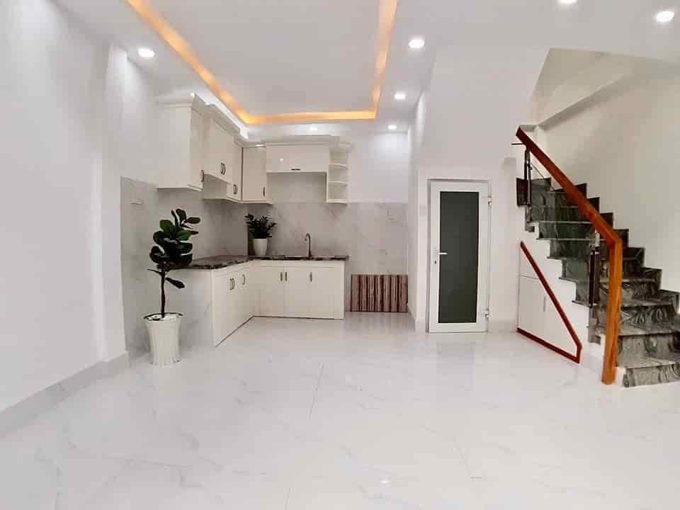 Bán nhà đường Nguyễn Văn Quá, phường Đông Hưng Thuận, quận 12, TP.HCM, 64m2, 1 tỷ 950 triệu, SHR