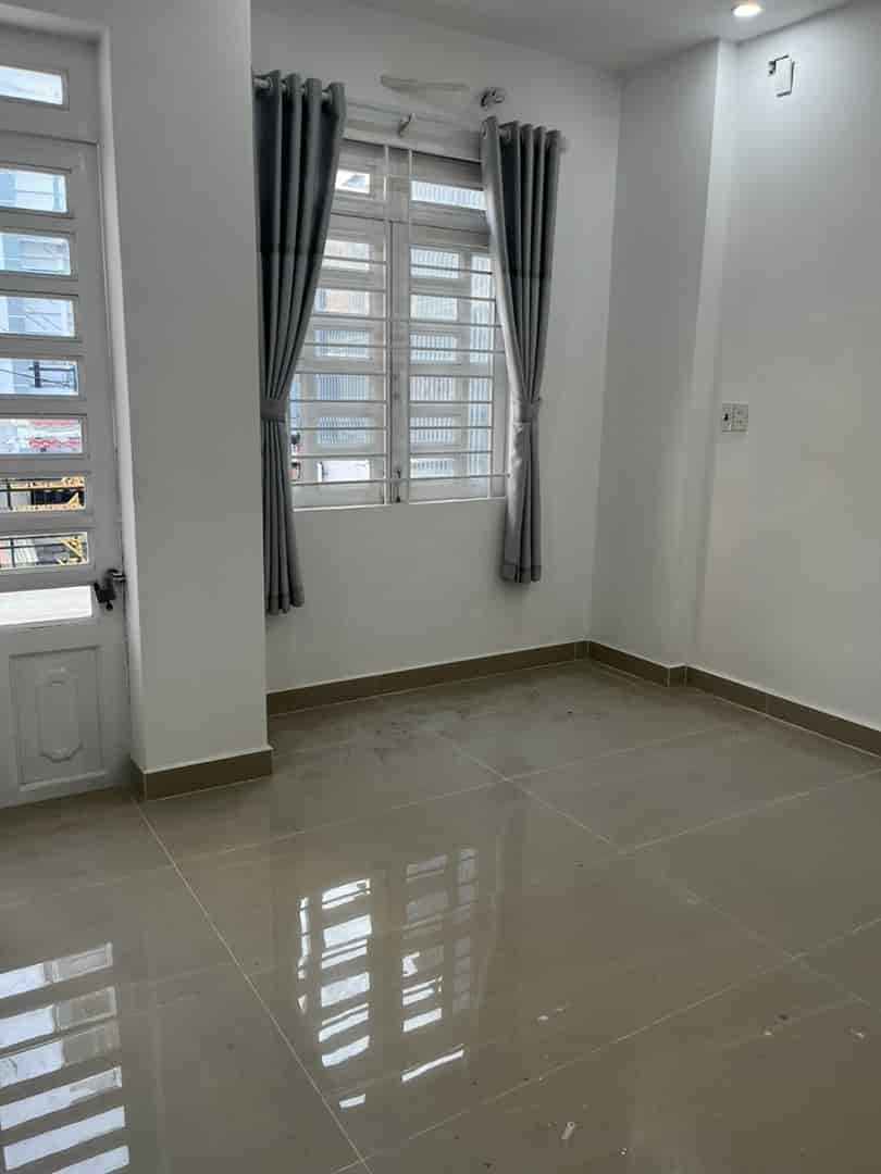 Bán nhà đường số 43, phường Tân Quy, quận 7, Hồ Chí Minh, 50m2/ 1 tỷ 500 triệu, SHR