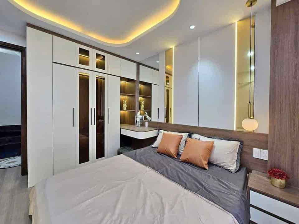 Bán nhà đường Điện Biên Phủ, phường 11, quận 10, Hồ Chí Minh, 65m2, 1 tỷ 900 triệu, SHR