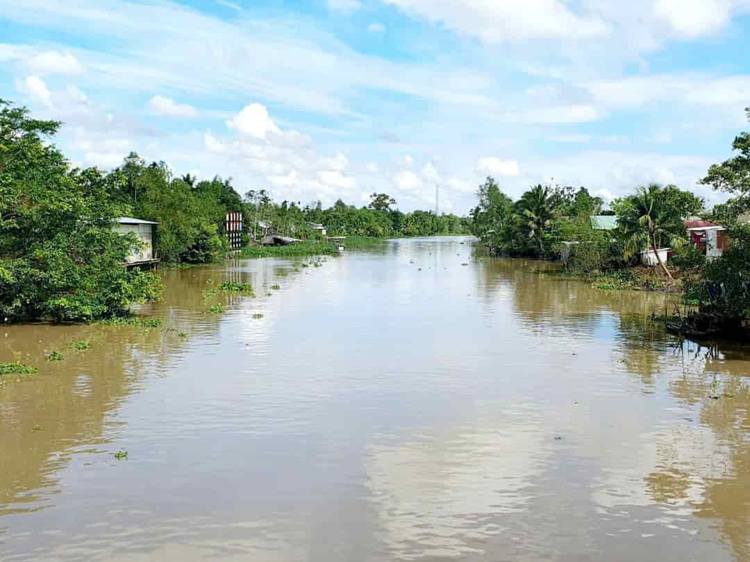 Nền mặt tiền lộ Vòng Cung, xã Tân Thới, huyện Phong Điền, Tp. Cần Thơ.