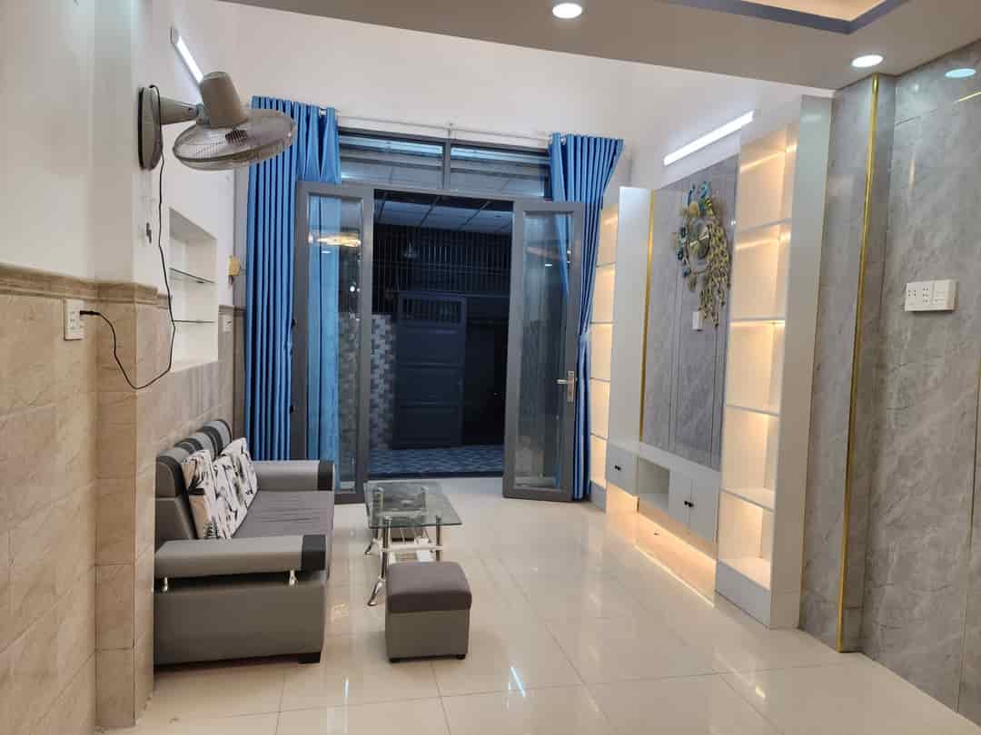 Bán nhà Bùi Minh Trực, phường 5, quận 8, 52m2, ngang 4.16m, chỉ 5.7 tỷ