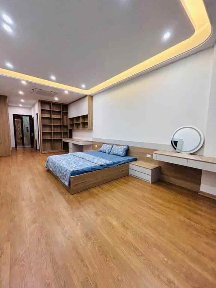 Ở ngay KĐT Mậu Lương 50m2, 7 tầng, giá 13 tỷ, thang máy, gara, vỉa hè, ô tô tránh, kinh doanh