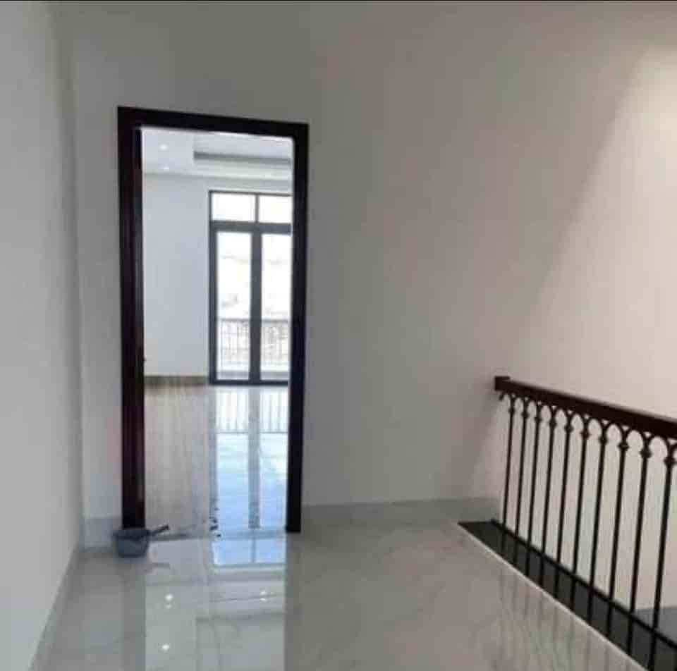 Vỡ nợ cần bán nhà Đ.Hồ Văn Huê Q.Phú Nhuận 60m2, 1 tỷ 020 shr