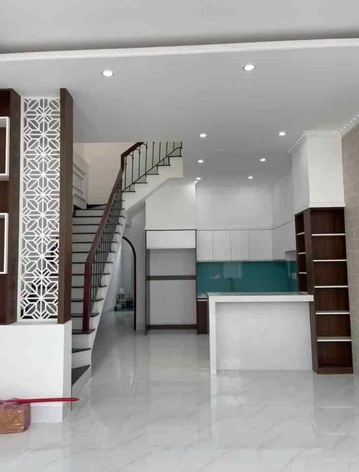 Vỡ nợ cần bán nhà Đ.Hồ Văn Huê Q.Phú Nhuận 60m2, 1 tỷ 020 shr