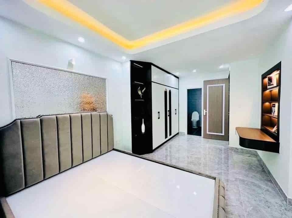 Cần bán nhà Đ.Diệp Minh Châu, 64m2, giá 1 tỷ 500, sổ riêng