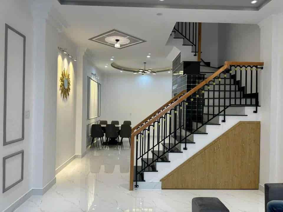 Bán nhà Đặng Văn Sâm, Q. Phú Nhuận, 62m2, 1 tỷ 500xSHR