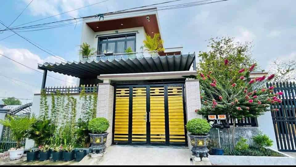 Bán nhà Võ Thị Sáu, Q3 71m2 1 tỷ 3 triệu, SHR, hẻm xe hơi