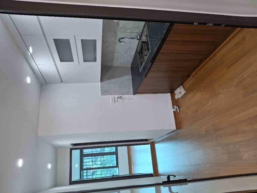 Nhà Thanh Xuân Bắc, 75m2, 2PN rộng, hơn 2 tỷ, sổ đỏ