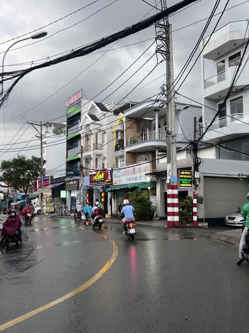 Mặt tiền kinh doanh 70m2, đường 8, Linh Xuân Thủ Đức, 4.2 tỷ