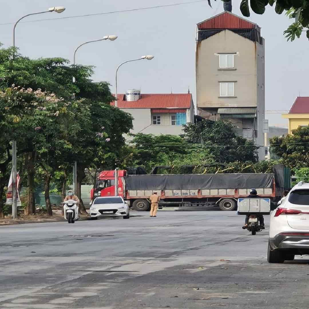 Bán đất trung tâm Gia Lâm, Hà Nội 123.123m2, 2 ô tô đậu cửa, vào nhà, 12 tỷ x