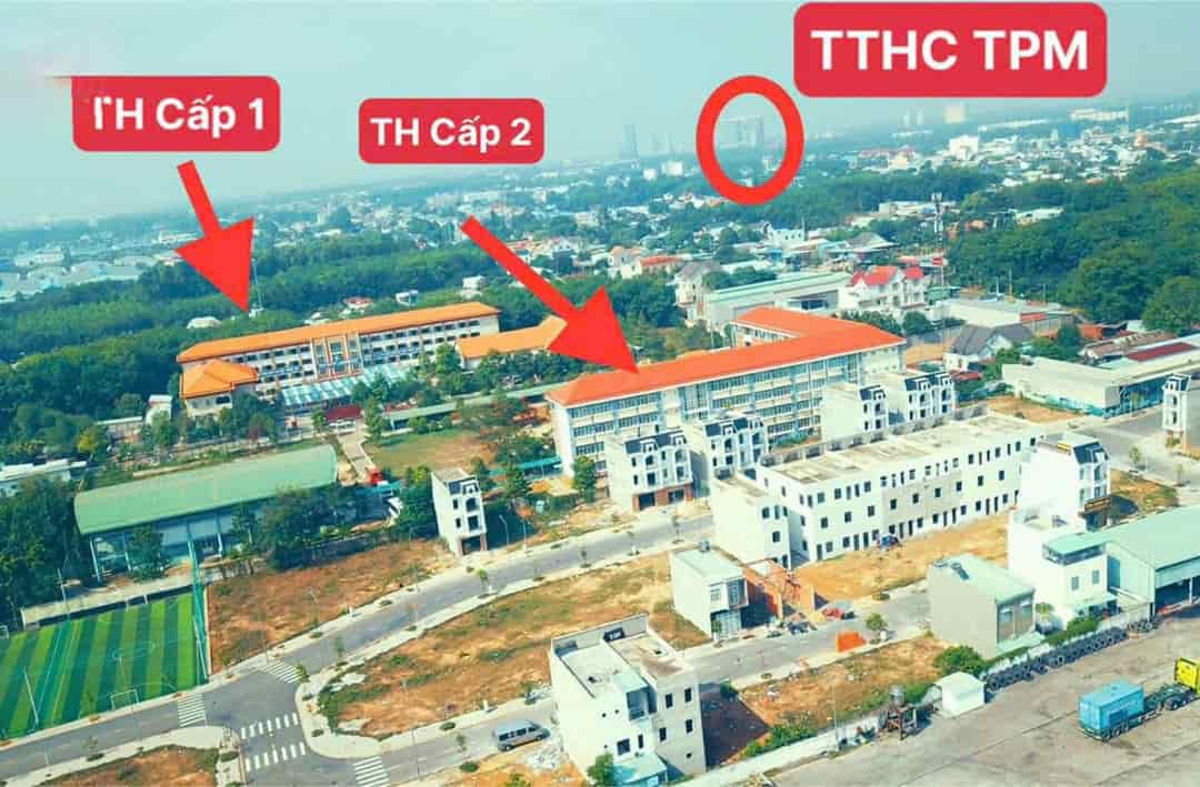 Em có lô góc trong khu dân cư Hoàng Lộc, nằm cạnh sân bóng 125m2