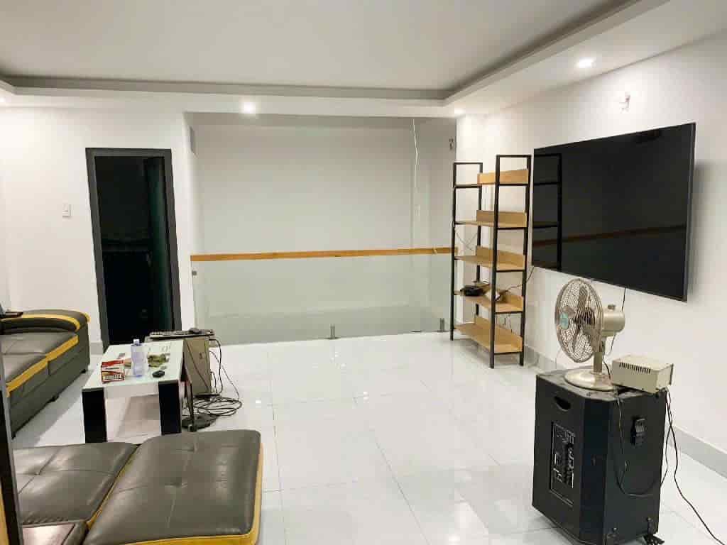 NGAY MOONLIGHT BÌNH THỌ, NHÀ 4 TẦNG, 80M2 NGANG 5M, FULL NỘI THẤT, ĐƯỜNG OTO. 100M RA MẶT TIỀN. 7 TỶ XTL