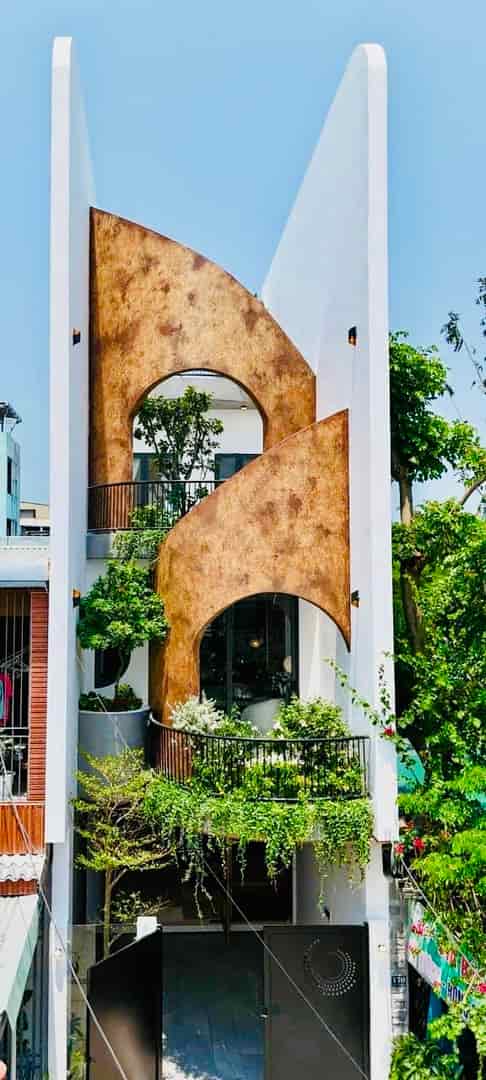 Bán biệt thự 3 tầng đường Nguyễn Thúy, Hòa Minh, Liên Chiểu, Đà Nẵng, ngay biển Nguyễn Tất Thành