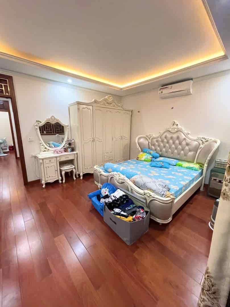 Nhà Bạch Mai, Hai Bà Trưng đẹp, nội thất xịn, 20m ô tô, kinh doanh 60m2, 5 tầng 11,88tỷ