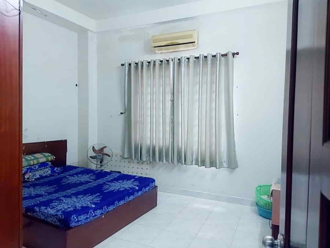 Bán nhanh nhà Lý Thường Kiệt đường 8m, 66m2, 4 tầng, 4pn, 10.5 tỷ