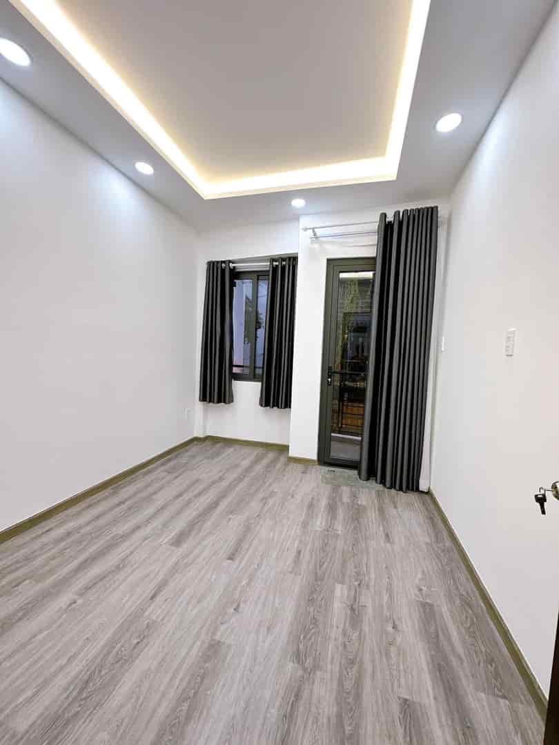 Chị Tú bán nhà giá 1 tỷ 470 đường Nơ Trang Long P7 Bình Thạnh, DT 34m2 sổ hồng riêng