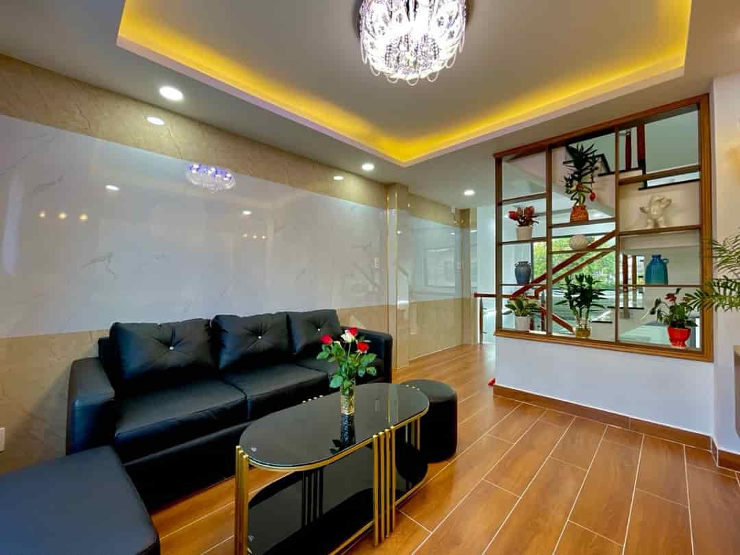 Đại hạ giá nhà đường Nguyễn Thị Huỳnh, P8, Phú Nhuận. Giá 2 tỷ 650, diện tích 53m2 sổ hồng riêng