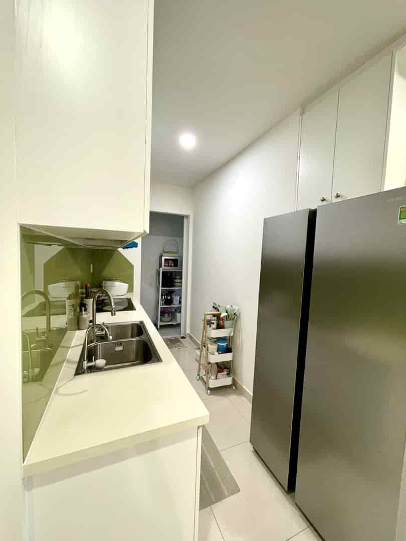 Cho thuê căn hộ 67m2, 2pn, full nội thất tầng trung chung cư Lavita Charm Trường Thọ