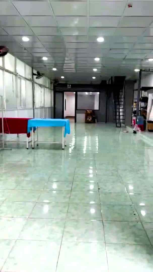 Cho thuê nhà làm văn phòng, kho, xưởng 170m2 mặt tiền đường Lê Văn Chí, Linh Trung