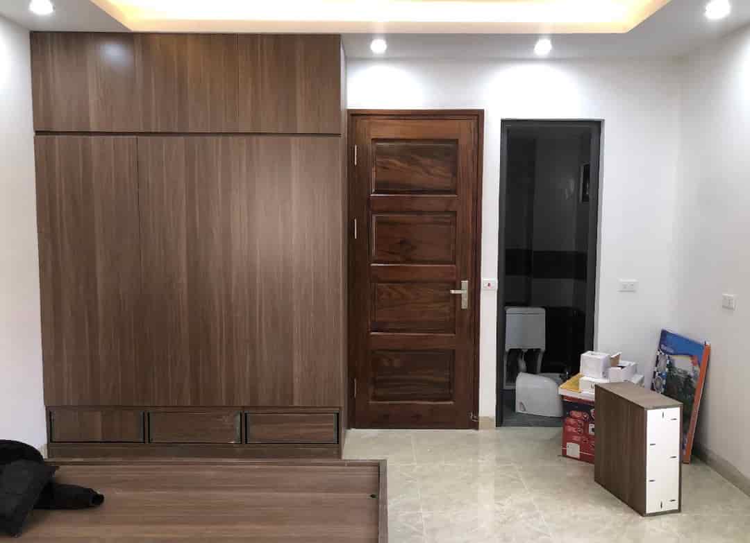 Bán nhà lô góc ngõ 20 Mỹ Đình 30m2 5T, mt 4.6m, 4.85 tỷ, nhà siêu mới 10m, ra ô tô