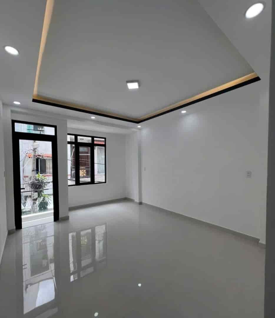 Bán nhà HXH Nguyễn Thị Tần gần chợ Rạch Ông Q.8, 70m2, 2 tầng, giá 6.7 tỷ